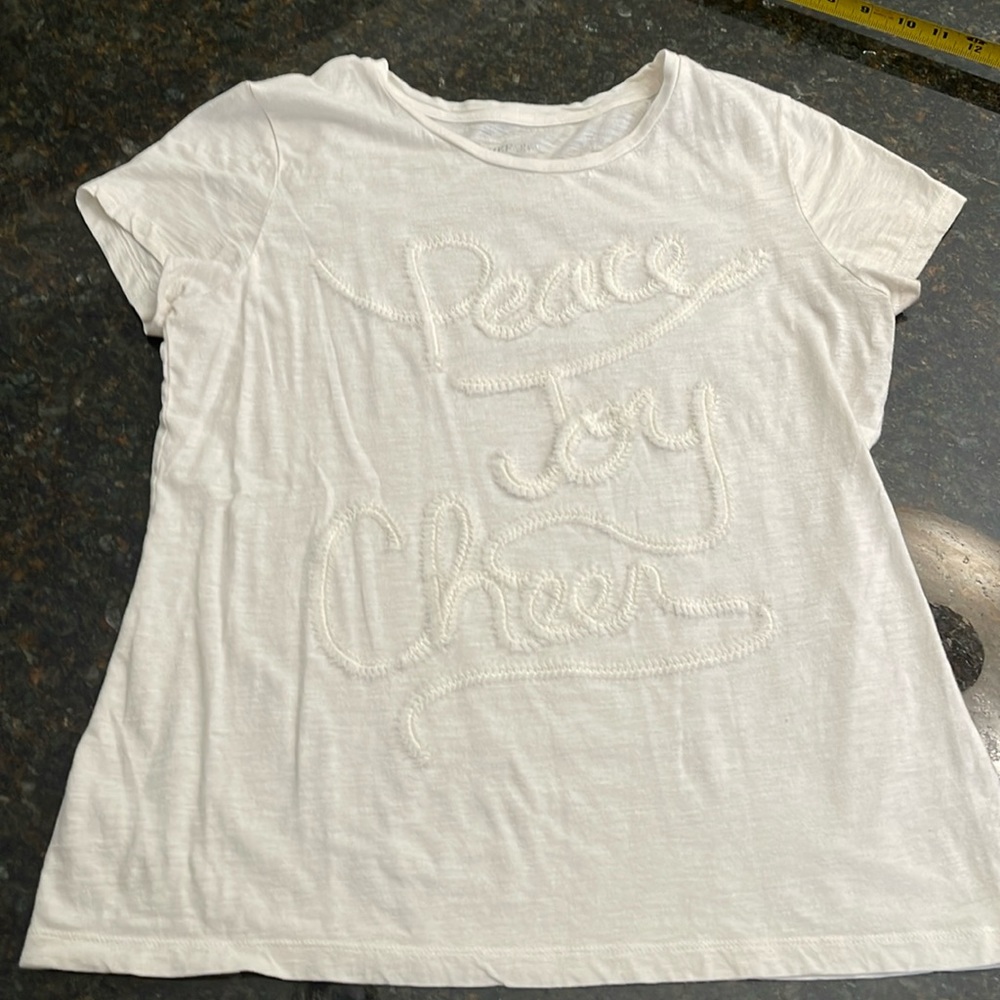 Merry na ivory holiday words tshirt - very lightweight - size l